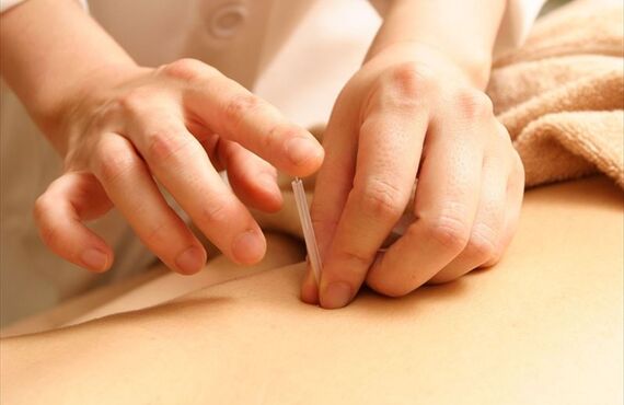 長年悩まされている辛い肩こりもしっかり緩和いたします | 世田谷区で鍼灸院なら三軒茶屋はり灸イーゲル